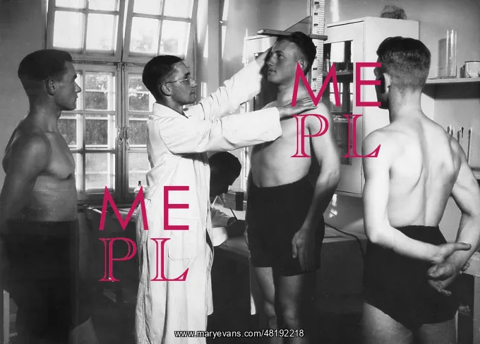 : Medical examination of recruits, 1933 : Medical examination of recruits, 1933