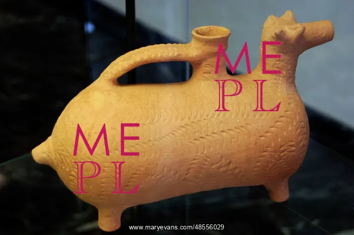 : Medieval vase shape as a mammal. Ceramics : Medieval vase shape as a mammal. Ceramics