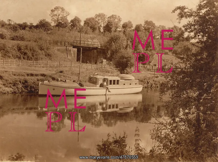 : On the Medway near Barming : On the Medway near Barming