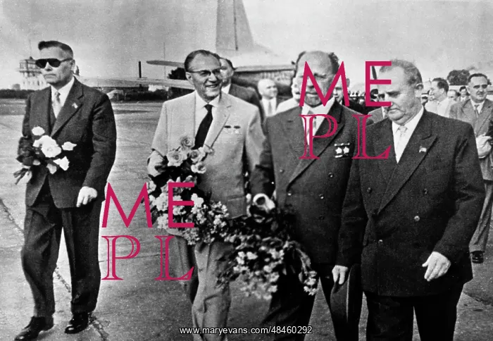 : Meeting at the Airport : Meeting at the Airport