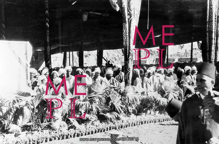: Meeting of Aswan fellahs : Meeting of Aswan fellahs