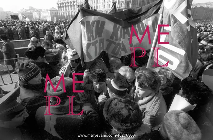 : Meeting in Manege Square, 1991 : Meeting in Manege Square, 1991