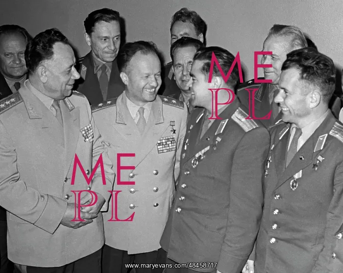 : Meeting with Soviet cosmonauts in Moscow : Meeting with Soviet cosmonauts in Moscow