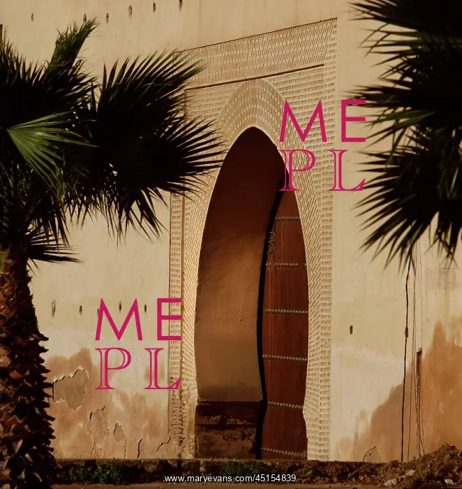 : Meknes. Entrance between Bab Mansour and the Royal Palace : Meknes. Entrance between Bab Mansour and the Royal Palace