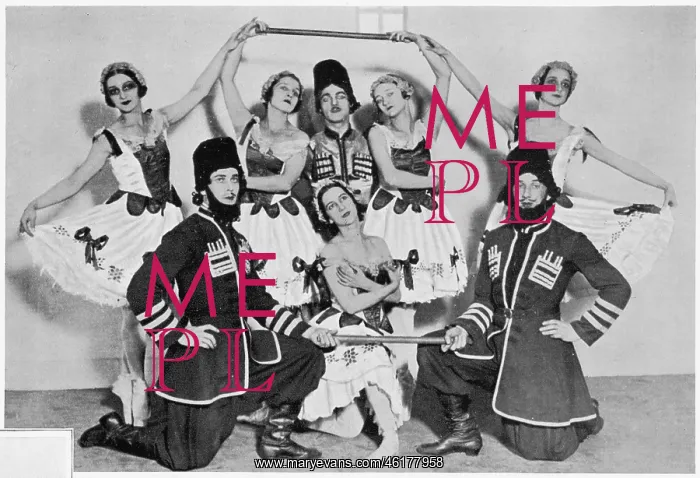 : Some member of the corps de ballet in Bontique : Some member of the corps de ballet in Bontique