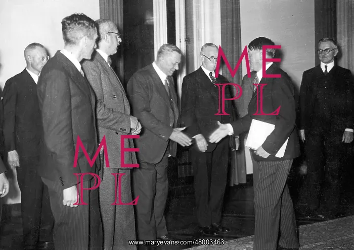 : Members of the General Economic Council with Adolf Hitler : Members of the General Economic Council with Adolf Hitler