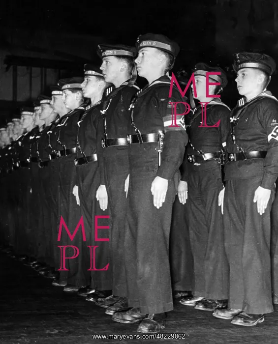 : Members of the Marine-HJ in Berlin, 1935 : Members of the Marine-HJ in Berlin, 1935