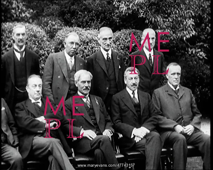: Members of the new National Government Posing : Members of the new National Government Posing