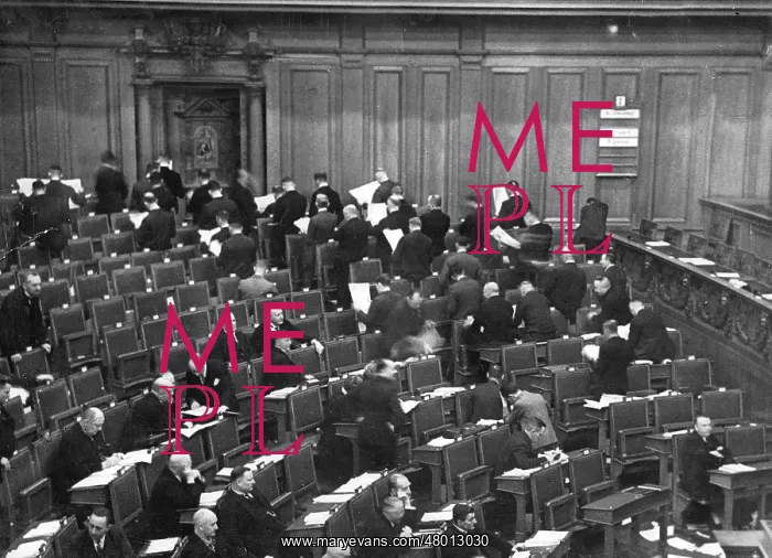 : Members the NSDAP in the Reichstag, 1930 : Members the NSDAP in the Reichstag, 1930