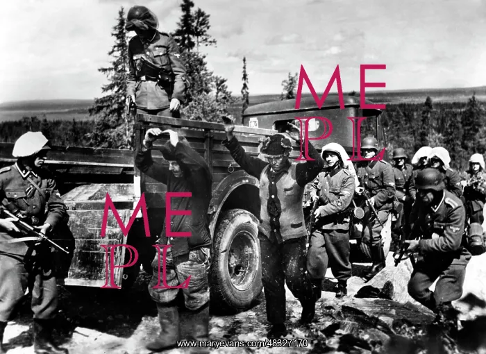 : Members of the NSKK on the eastern front, 1943 : Members of the NSKK on the eastern front, 1943