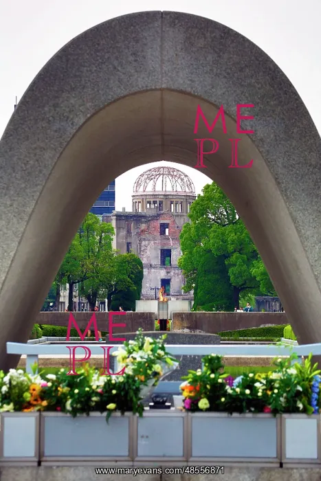  : Memorial Cenotaph and Atomic Bomb Dome, Hiroshima