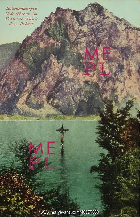 : Memorial cross in Traunsee nearest the Puhret : Memorial cross in Traunsee nearest the Puhret