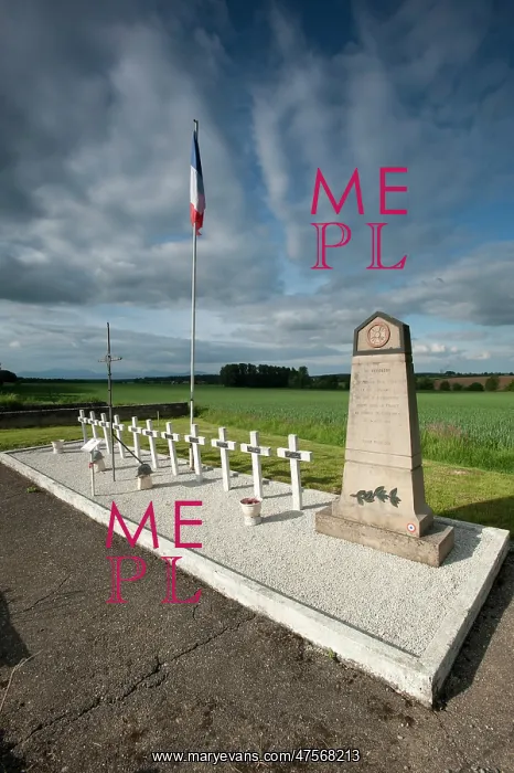 : Memorial to Lt Paul Genairon : Memorial to Lt Paul Genairon