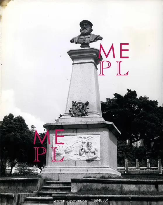 : Memorials - Monuments - Museums - Parks - Statues : Memorials - Monuments - Museums - Parks - Statues