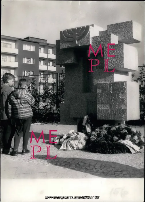 : Memorials - Monuments - Museums - Parks - Statues : Memorials - Monuments - Museums - Parks - Statues