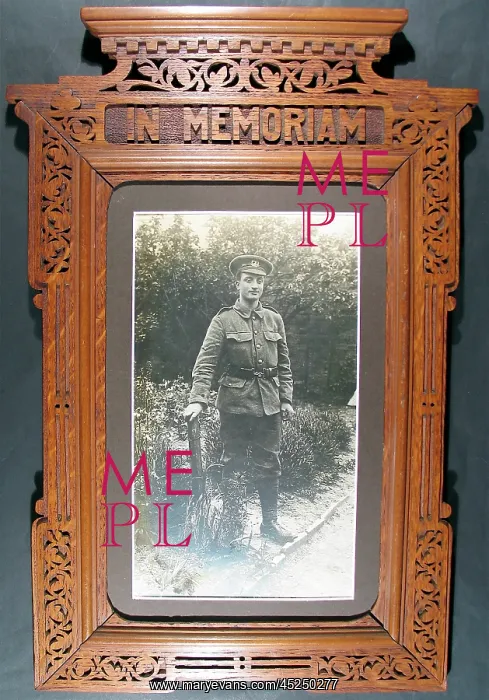 : An In Memoriam photo frame : An In Memoriam photo frame