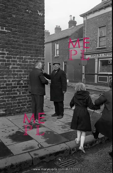 : Two men chatting, Falls Road, Belfast, Northern Ireland : Two men chatting, Falls Road, Belfast, Northern Ireland