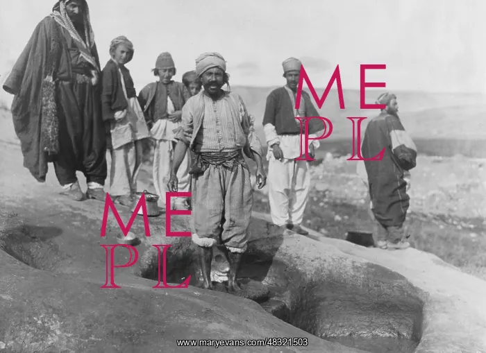 : Men extracting olive oil, 1932 : Men extracting olive oil, 1932