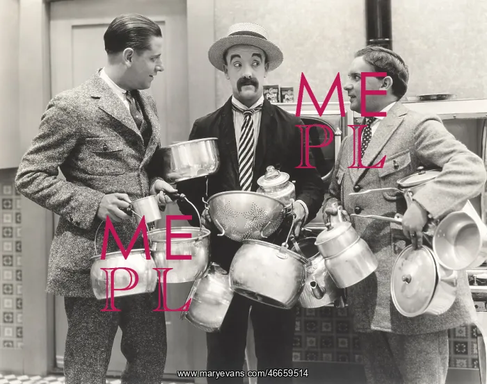 : Men with lots of pots : Men with lots of pots