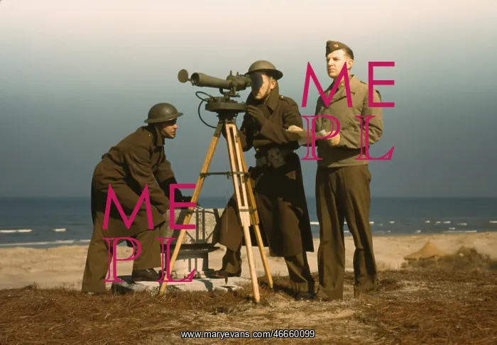 : Men - Military - Azimuth - Wwii : Men - Military - Azimuth - Wwii