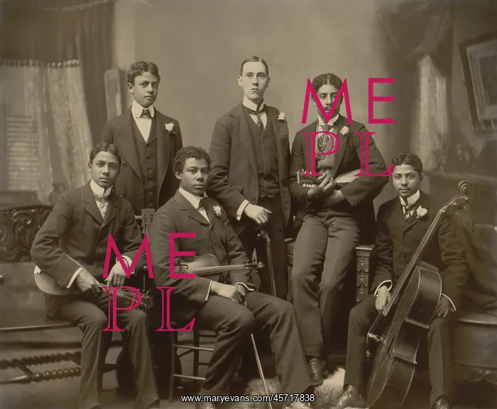 : Men - music - musicians - musical instruments : Men - music - musicians - musical instruments