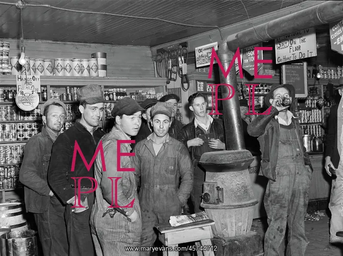 : Men - Occupations - Food and Drink - Construction Workers : Men - Occupations - Food and Drink - Construction Workers