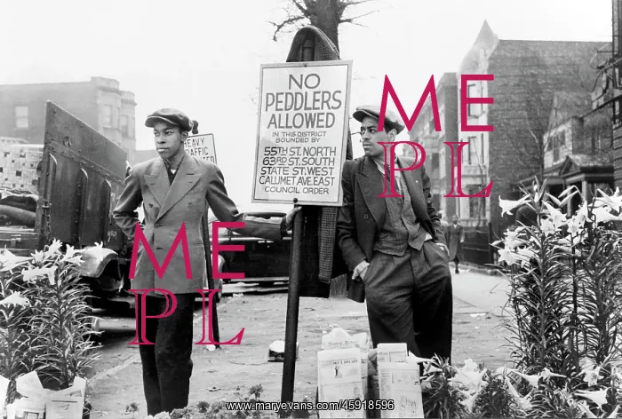 : Men - peddlers - occupations - Chicago : Men - peddlers - occupations - Chicago