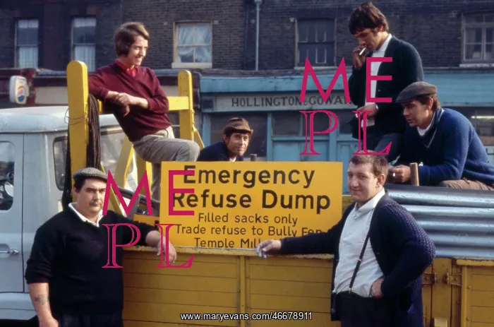 : Men with refuse lorry on a London street : Men with refuse lorry on a London street