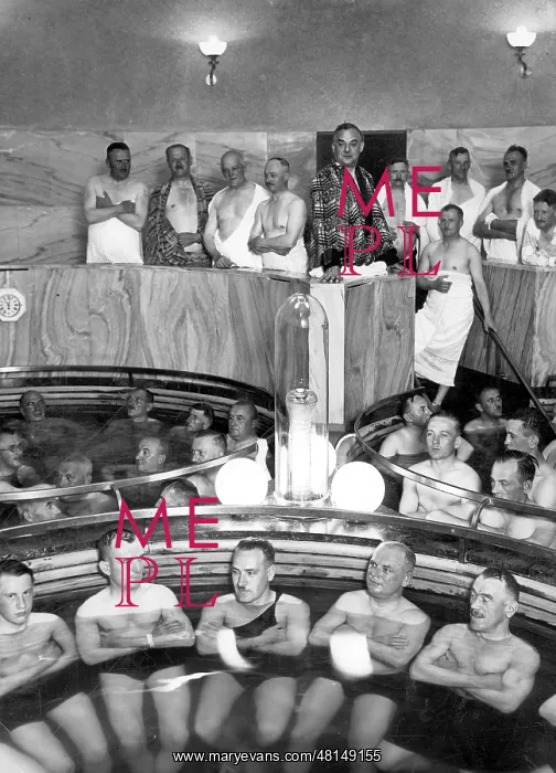 : Men during a spa treatment, 1936 : Men during a spa treatment, 1936