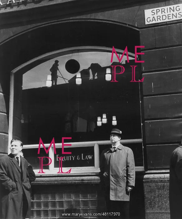 : Two men in Spring Gardens, Manchester : Two men in Spring Gardens, Manchester