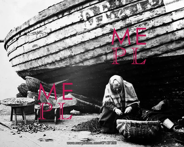 : Mending fishing nets, Broughty Ferry, Dundee : Mending fishing nets, Broughty Ferry, Dundee