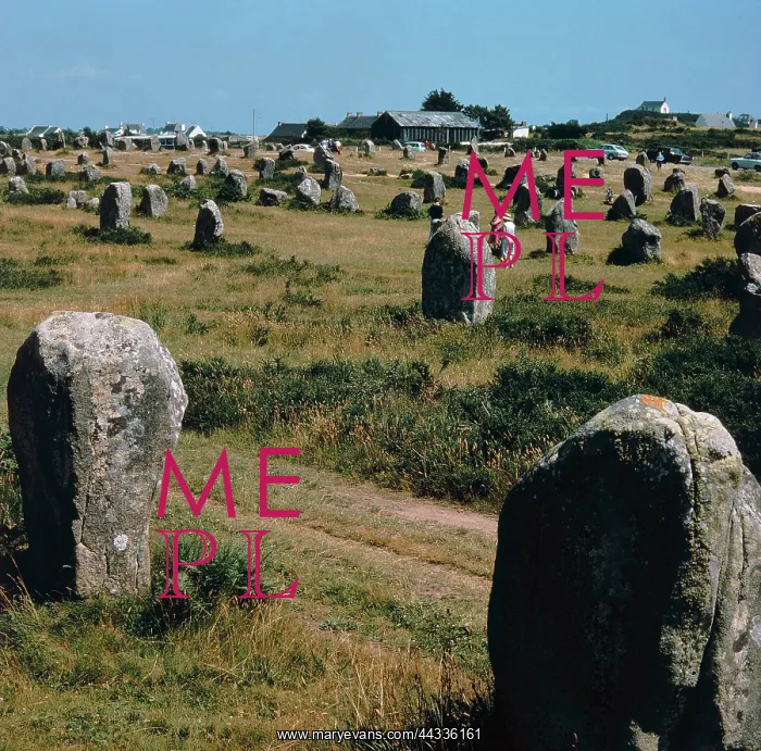  : Menhirs dedicated to the cult