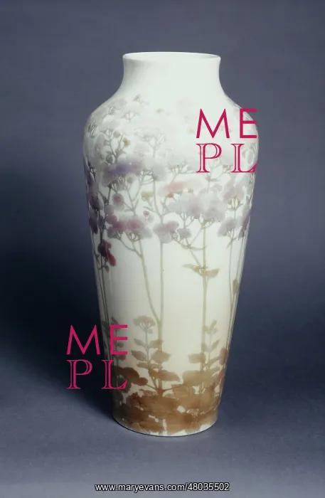 : Mennecy vase or Agitarium : Mennecy vase or Agitarium