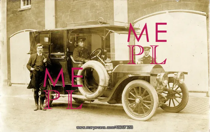  : Mercedes Vintage Car