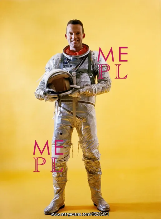 : Mercury astronaut Gordon Cooper wearing ? : Mercury astronaut Gordon Cooper wearing ?
