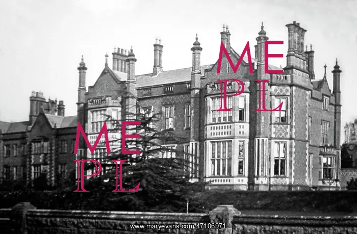  : Mere Hall, Knutsford, Cheshire