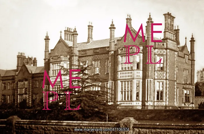  : Mere Hall, Knutsford, Cheshire