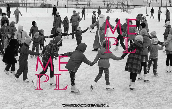 : Merry round dance, 1985 : Merry round dance, 1985