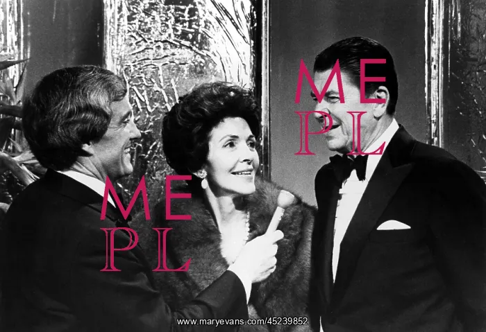 : Merv Griffin interviews Nancy Reagan, Governor ? : Merv Griffin interviews Nancy Reagan, Governor ?