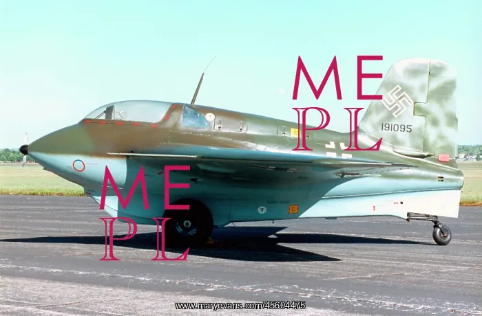 : Messerschmitt Me 163B -Germany's and the World's first : Messerschmitt Me 163B -Germany's and the World's first