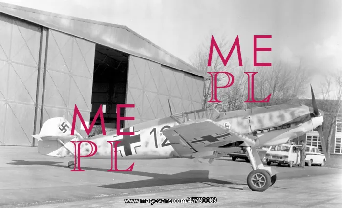: Messerschmitt Bf 109E Black 12 : Messerschmitt Bf 109E Black 12