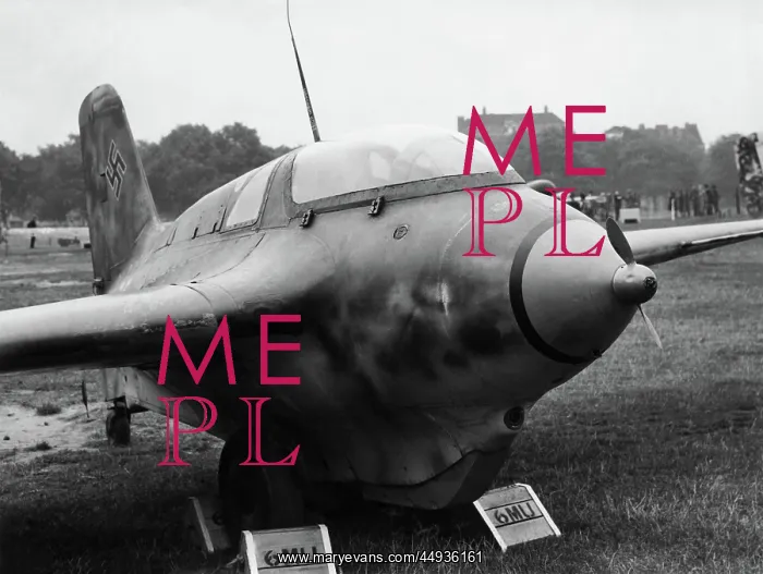 : Messerschmitt Me-163 Komet : Messerschmitt Me-163 Komet