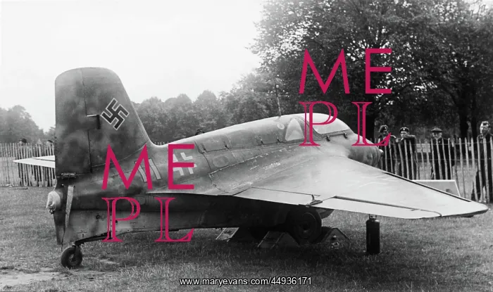: Messerschmitt Me-163 Komet : Messerschmitt Me-163 Komet