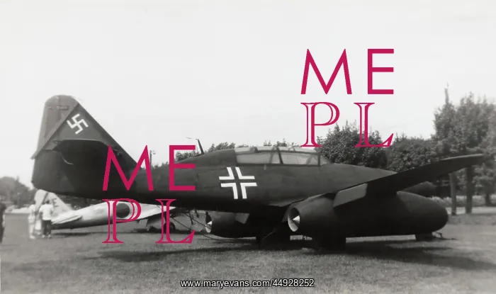 : Messerschmitt Me-262 Schwalbe : Messerschmitt Me-262 Schwalbe