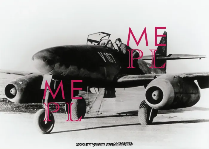 : Messerschmitt Me-262A-1A Schwalbe : Messerschmitt Me-262A-1A Schwalbe