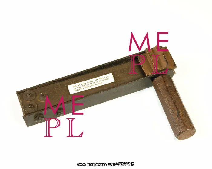  : Metropolitan Police rattle
