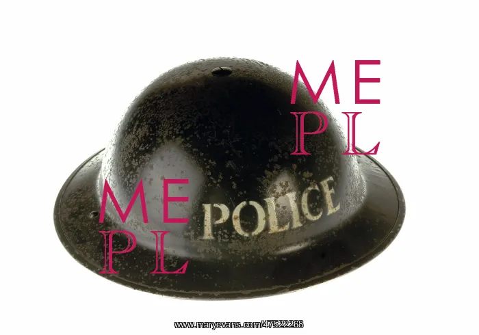  : Metropolitan Police tin helmet