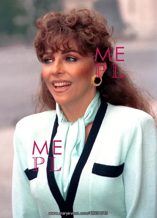 : Mexican actress Veronica Castro, 1992 : Mexican actress Veronica Castro, 1992