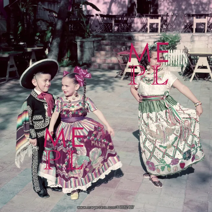  : Mexican Children Dancing San Antonio
