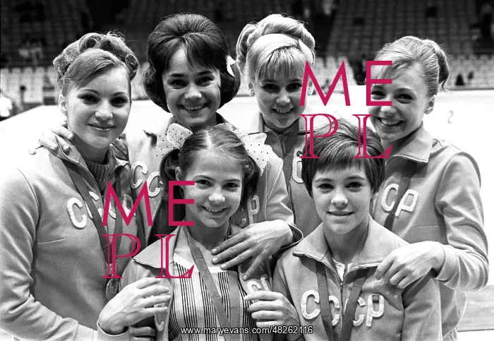 : Mexico?City, Mexico. Soviet gymnasts : Mexico?City, Mexico. Soviet gymnasts
